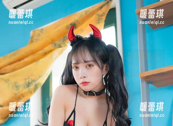 Dami(퀸다미)在线透明图集，光影交错，心思却藏得深，真是太有意思了！
