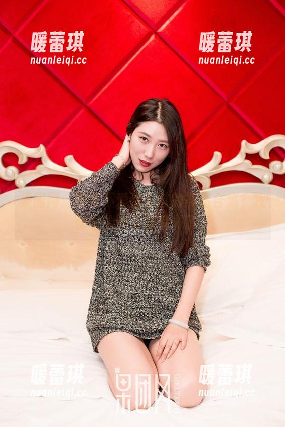 果团网：有谁不爱这女孩的美图合集？我都想给她写封情书了。