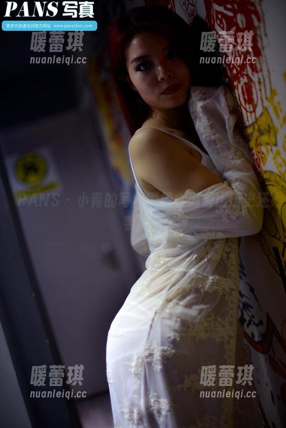 PANS - 小青的写真图册，剧情比历史还要曲折