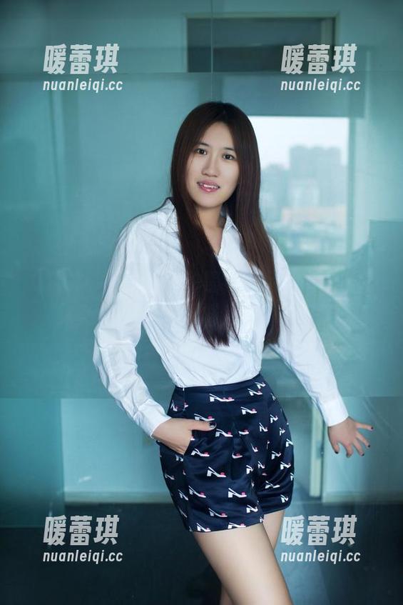 TuiGirl - 胡允儿的黑色作品，资源丰富到超乎想象，刚刚看就停不下来了。