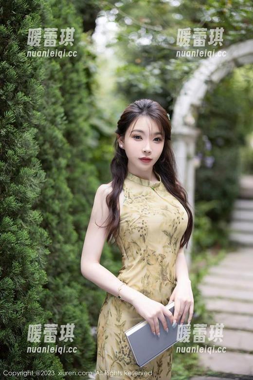 Xiuren秀人网 - Arude薇薇的教室日常，除了美图还有哪些意外收获？图包送上！