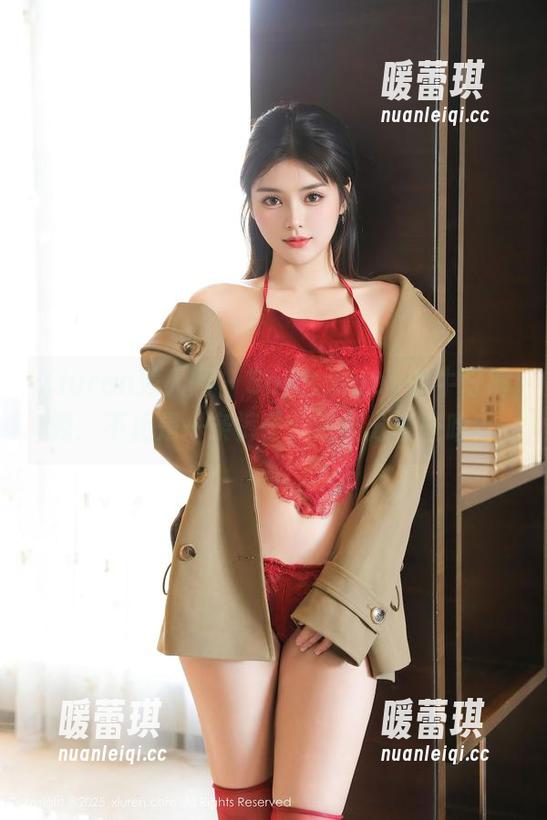 Xiuren秀人网-Suki_baby Xiuren秀人网 - Suki_baby的牛仔裤秀:不止是一条裤子,还能分享些啥?
