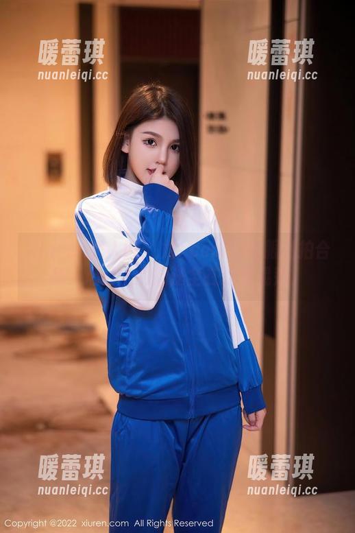 Xiuren秀人网 - 龙籹cool的校服私拍合集，心口上的想法全在这里晃荡。
