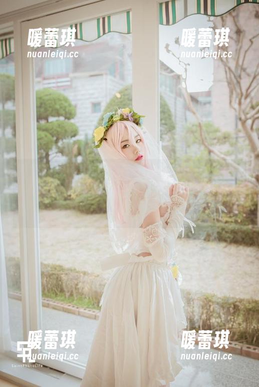 图集下载警告：靠近Yuna(윤아)的SAINTPhotolife，可能会让你的小心脏加速哦！