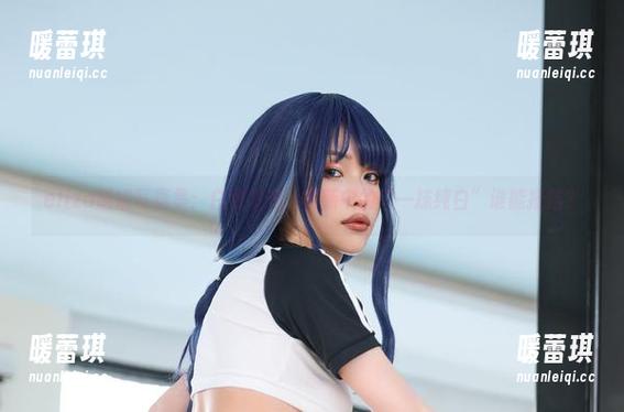 eliza喵喵写真集：白到发光，更新中的“一抹纯白”谁能抵挡？