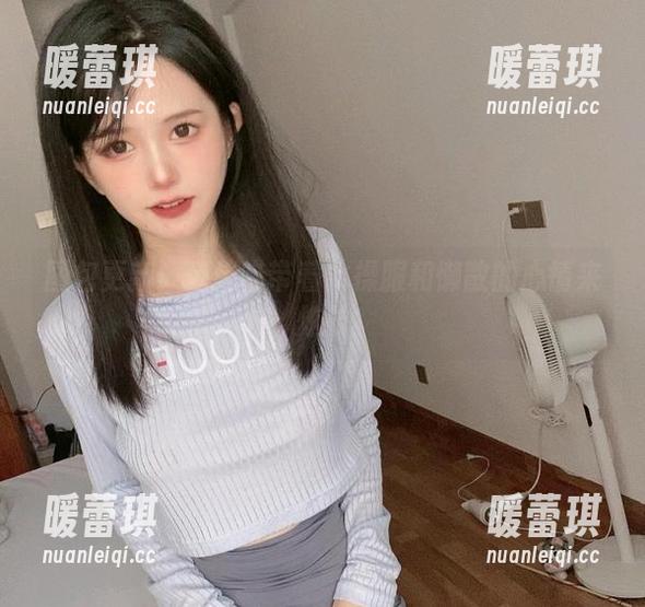 图包更新！倦倦喵带着体操服和懒散的心情来炫技