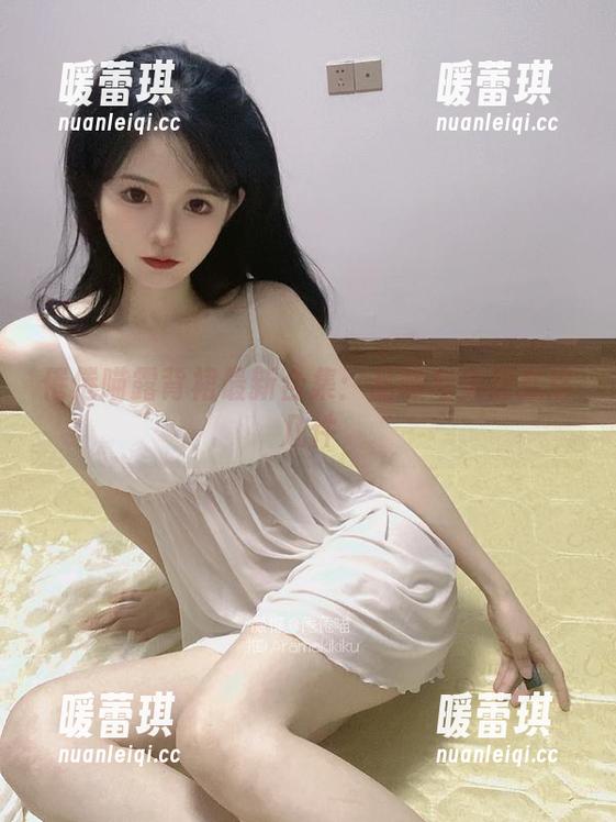 倦倦喵露背裙最新合集：品味与美丽就这几件