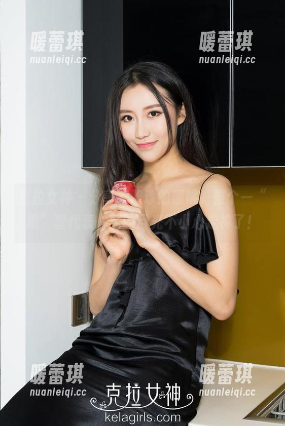 克拉女神-宋智珍 克拉女神 - 分享宋智珍的眼镜,整个一“眼”型代表,我的目光不小心走神了!