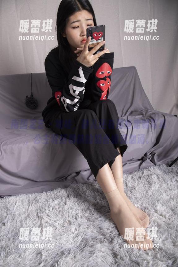 南国足艺 - 咳咳，静儿还有那些定制写真，公主鞋搭棉袜的组合暗流汹涌。