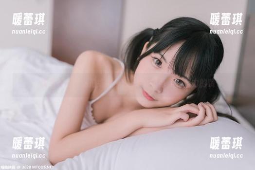 喵糖映画：私拍绵绵白T，随便看可是有魔力的哦