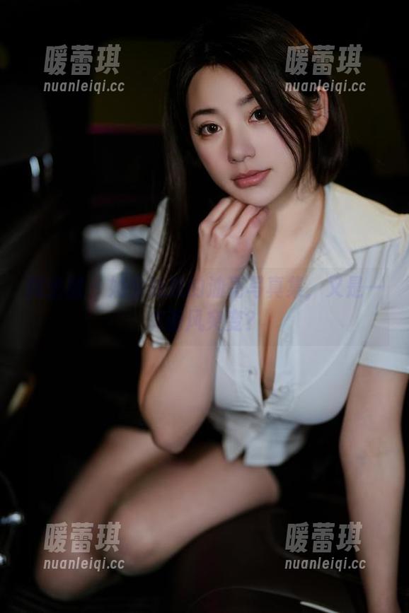 奶宝妹纸 微密圈 - 奶宝妹纸的油亮写真集,又是一次画风突变?