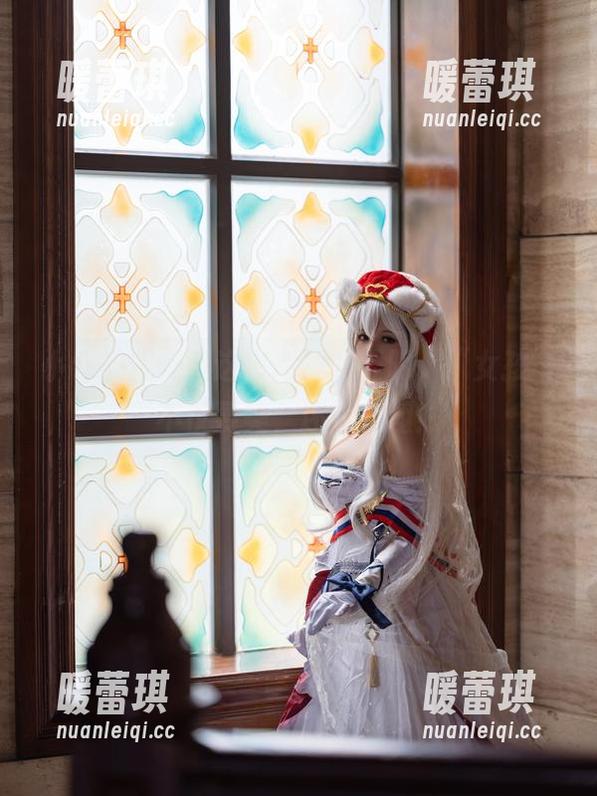 小仓千代w用这套高清图证明，“女孩”不仅要美，还要有趣！