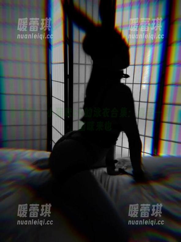 微密圈 - 小猫咪ck的泳衣合集：清凉一夏，猫咪来也