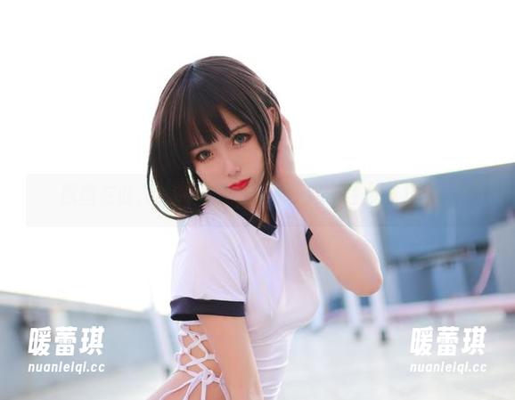 原图在此，您的蛋蛋思春期，忍不住多瞄几眼。