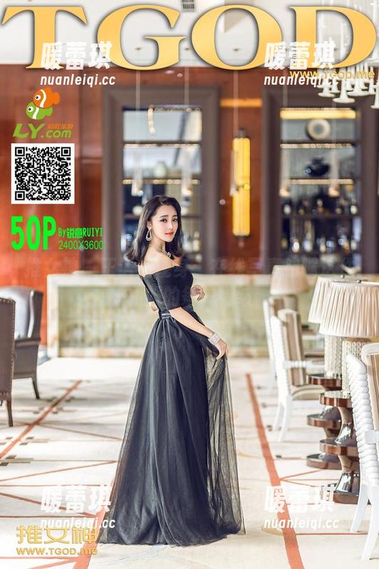 推女神 - 王语纯现身：在线写真俯瞩这件和服的每一褶皱