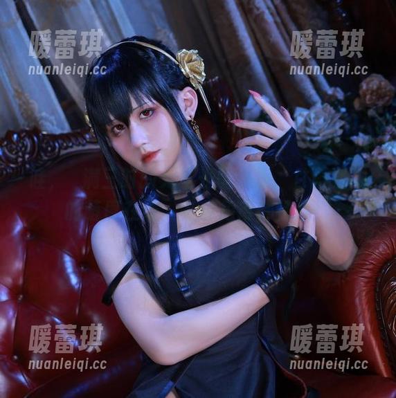 哇，桜满三时的无圣光图集里，甘雨奶牛的萌度在线，各种角度都特别！