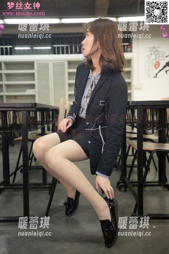 梦丝女神 - 高清体验香萱的职业装系列，这波绝对值得