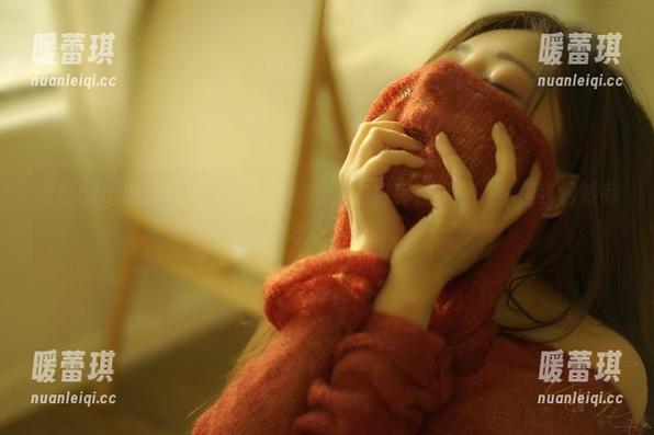 樱晚gigi图库精选：颠倒的荼靡，拍得有点“怪”，但我居然有种好奇心在涌动。