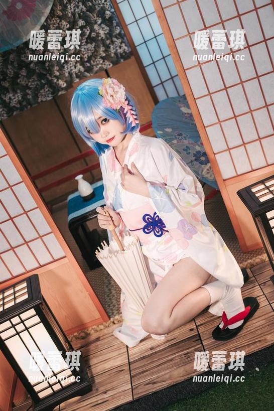 神沢永莉 作风那么甜,神沢永莉的制服一瞬,原图与精选一次看个够!