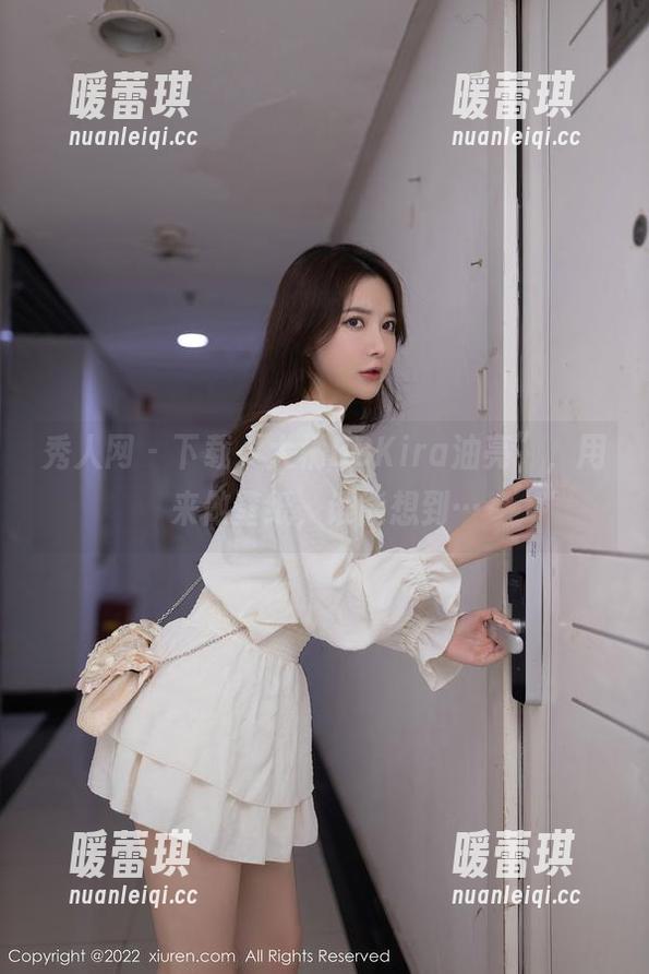 秀人网 - 下载“大橘BBKira油亮”，用来做壁纸，谁能想到…