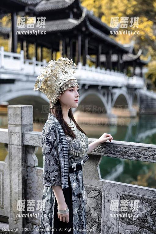 秀人网 - 原图中的徐莉芝Booty要是个泳衣设计师就好了，精选真的太致命了。