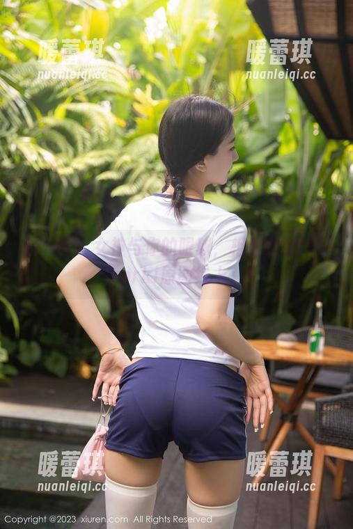 秀人网 - 女神与你的眼球，相遇在林昔予yorki原图线上。