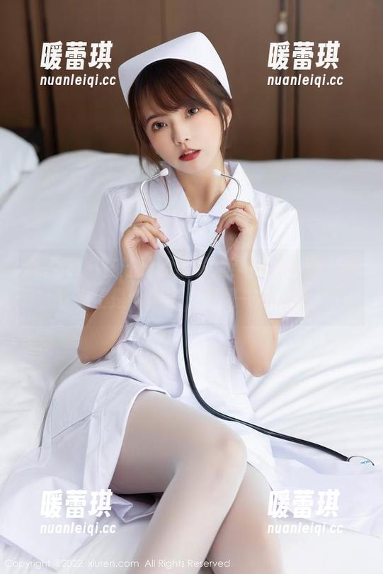 秀人网 - 在汁汁的世界里：高清套图，秘书不止是个职务，而是一种态度！