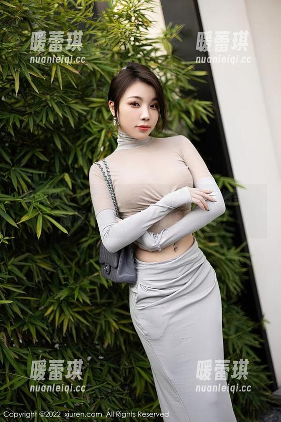 秀人网 - 下载童千艺cara的牛仔裤美图，脑海中会出现穿搭新思路哦！