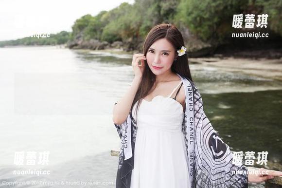 美媛馆 - K8傲娇萌萌Vivian的校服写真合集，仿佛能嗅到书香和青涩的青春。