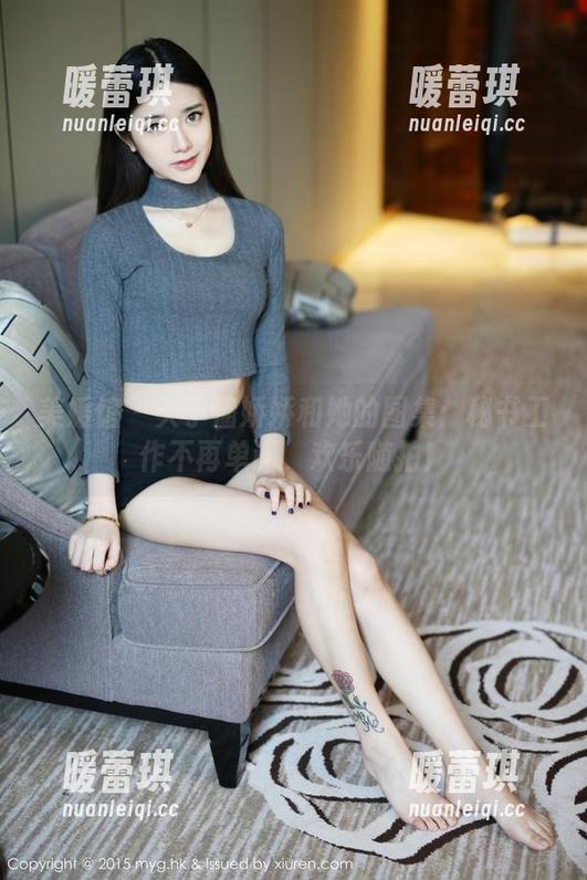 美媛馆 - 关于潘娇娇和她的图集：秘书工作不再单调，欢乐随拍！