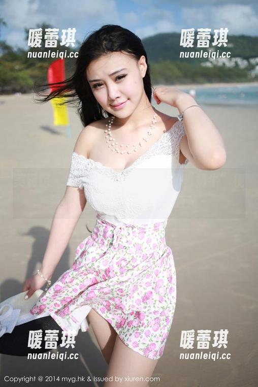 美媛馆 - 等着许诺Sabrina的“奶牛”视频到网盘，今日的临时脑补～