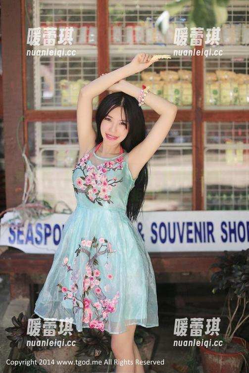青豆客 - 给赵伊彤打call！体操服美图，有谁又能拒绝？